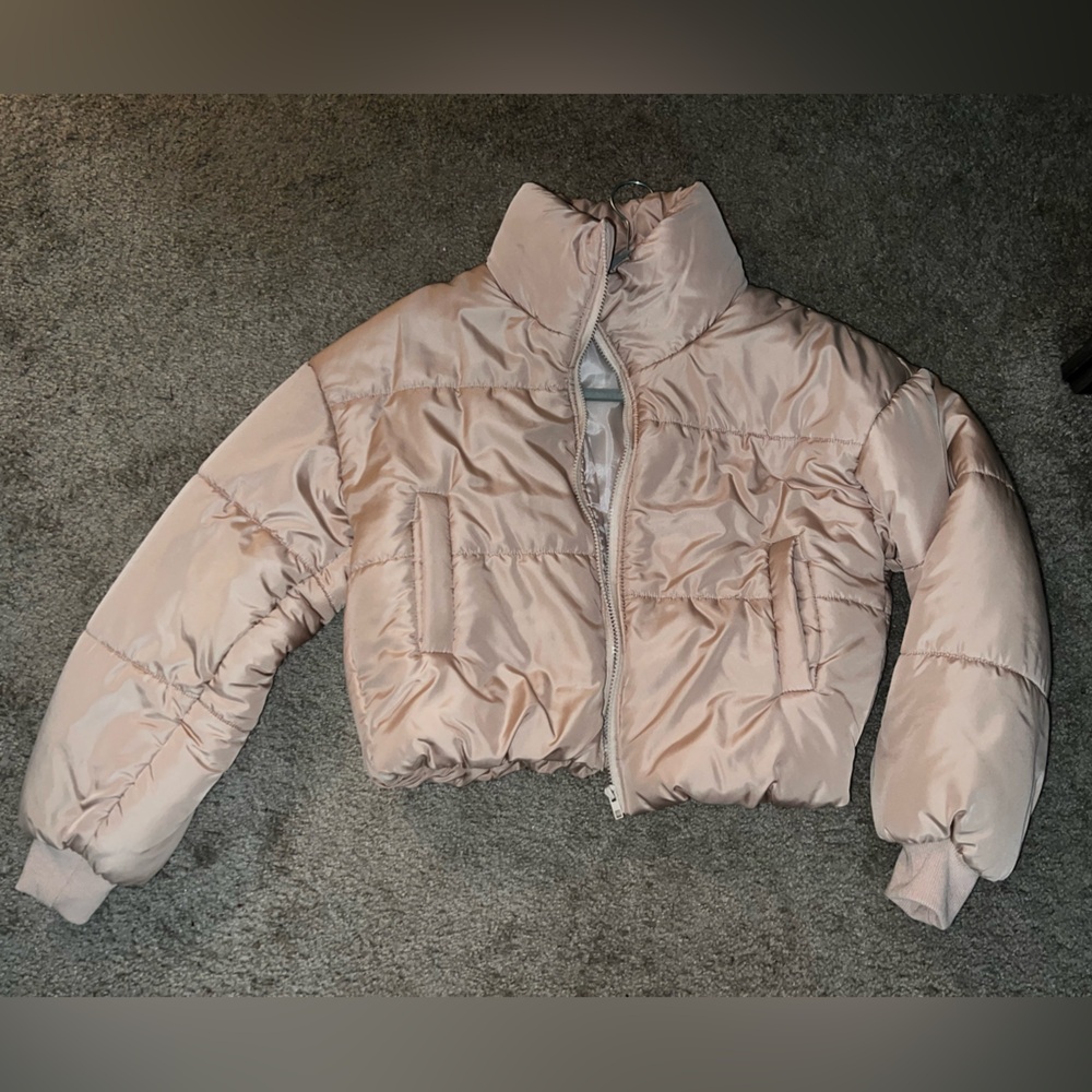 Cropped Puffer Jacket - image 1